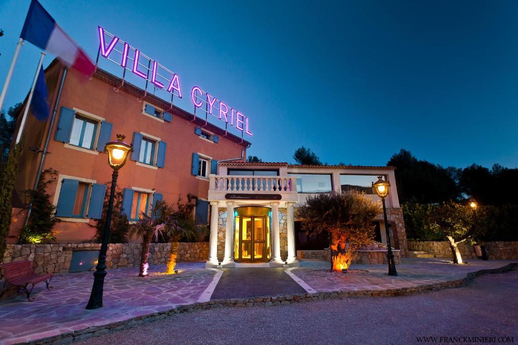 Villa Cyriel Contes  ภายนอก รูปภาพ